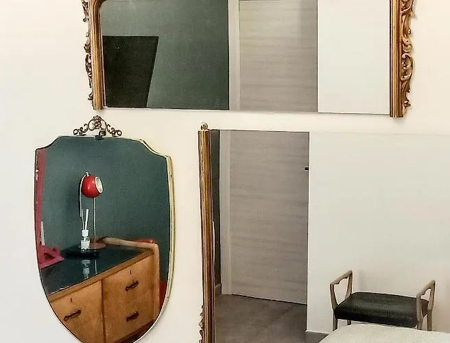 Mr Square Lejlighed *