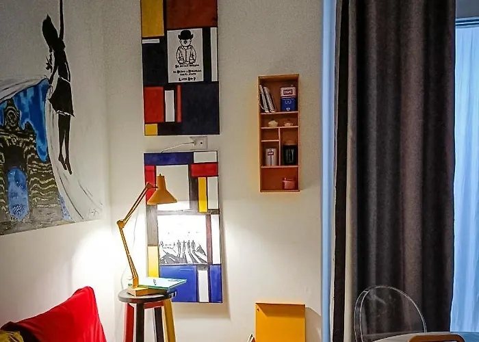 Mr Square アパート カターニア